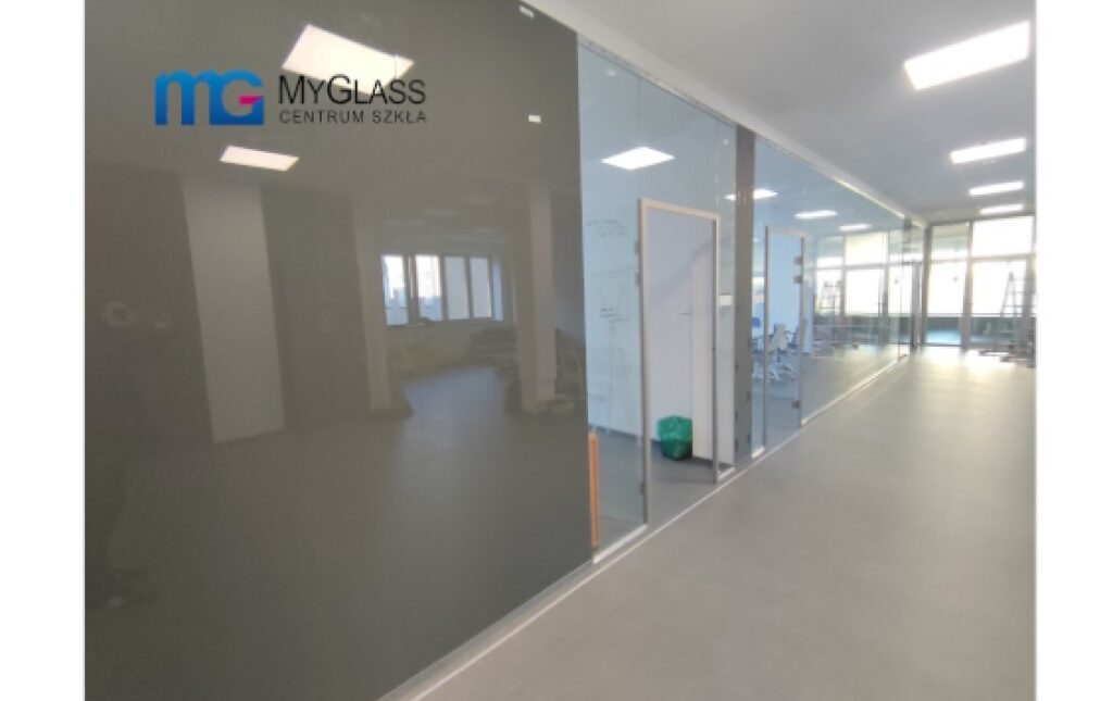 szklane konstrukcje działowe duże